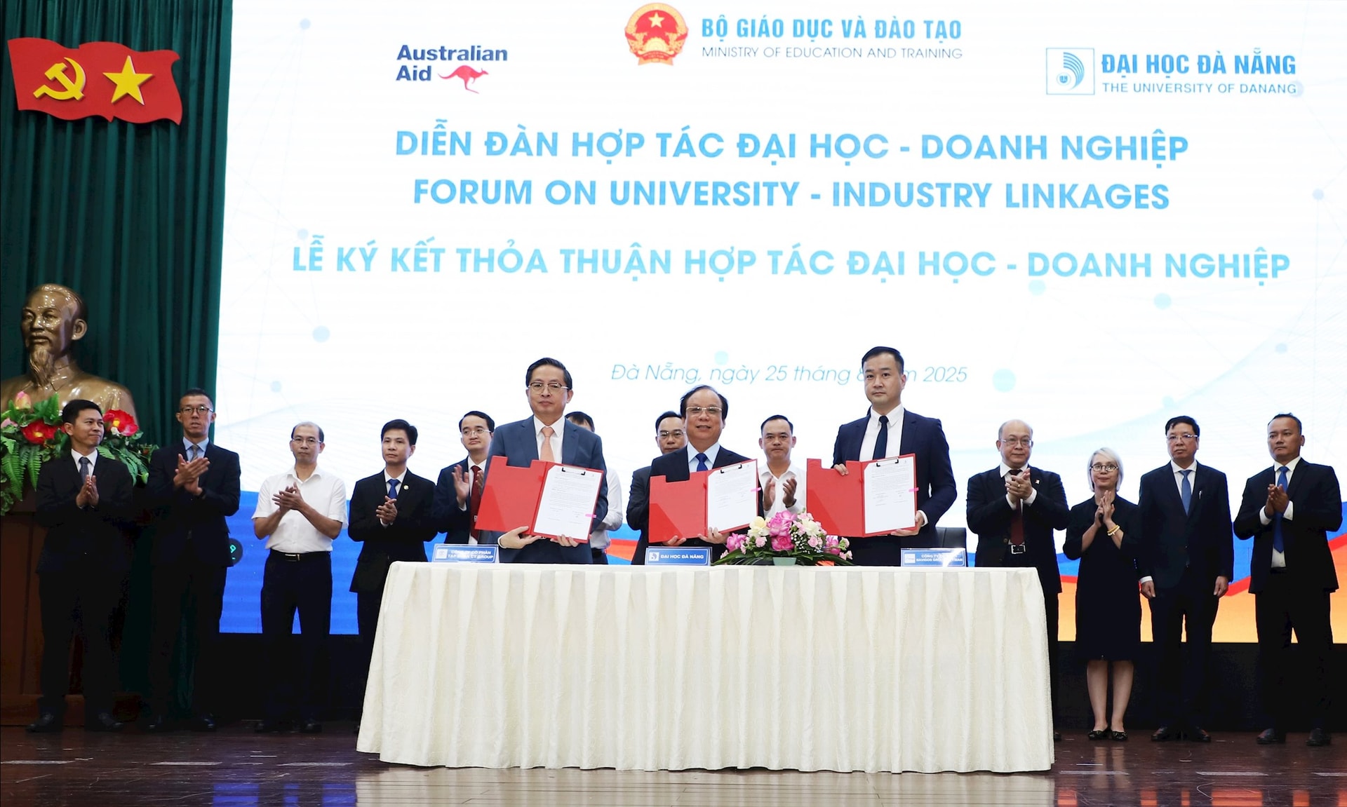 Đại học Đà Nẵng hợp tác với doanh nghiệp phát triển công nghệ cao