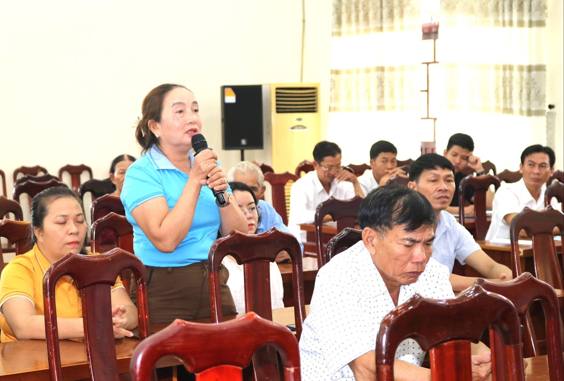 Cử tri xã Tây Hồ, Chiên Đàn và Phú Ninh phản ánh nhiều vấn đề dân sinh bức thiết