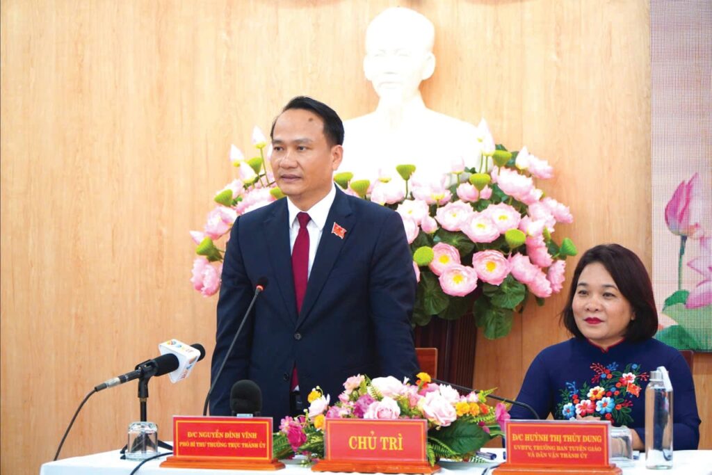 Be mac Dai hoi Dang bo lan 1 5