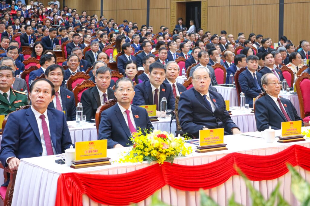 DH ANH 4