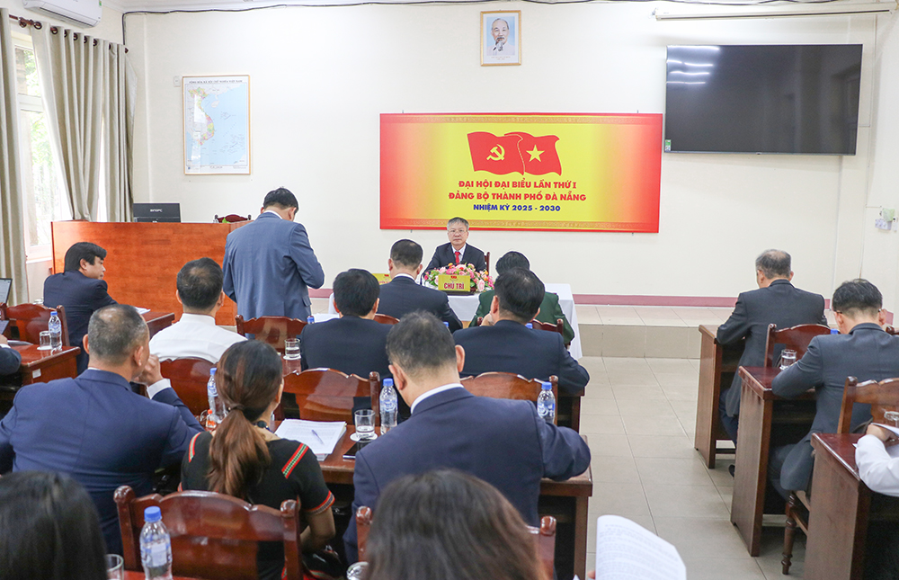 Dai hoi Dang bo lan 1 15