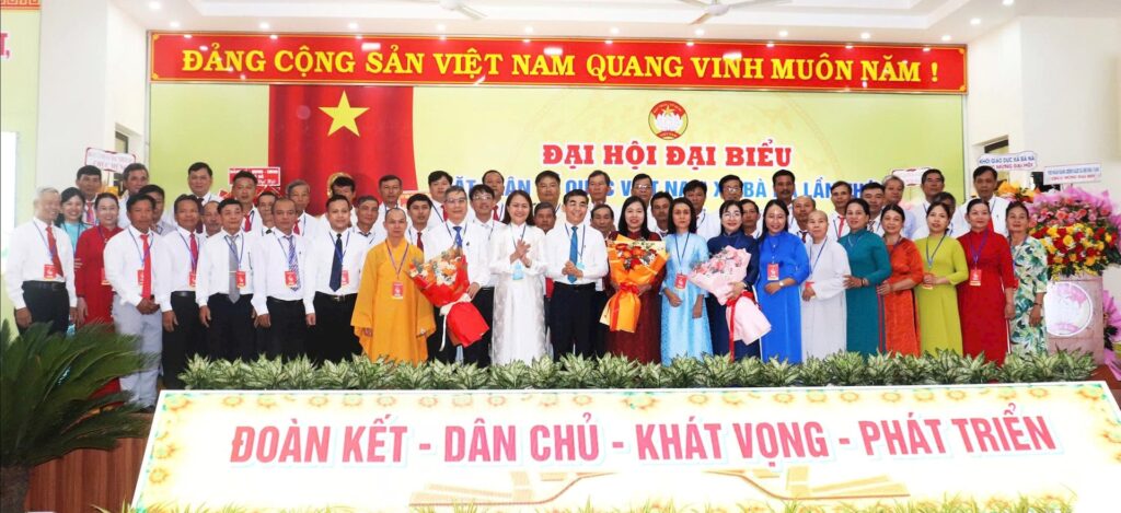 Dai hoi UBMTTQ cac xa 2