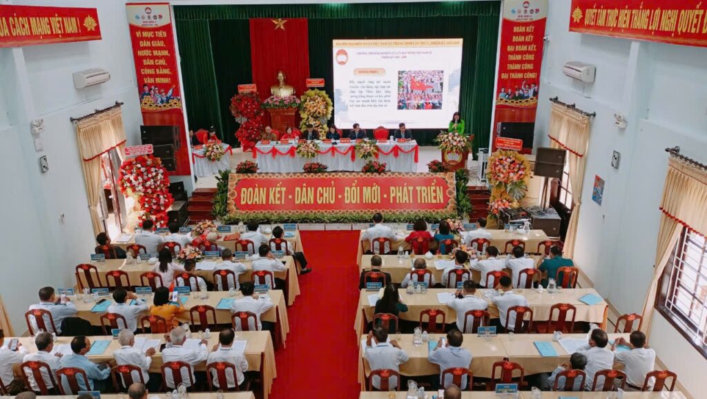 Dai hoi UBMTTQ xa Thang Binh 1