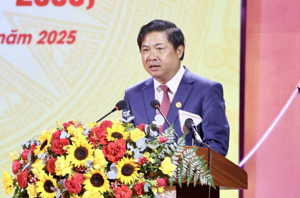 Biểu dương 394 gương điển hình tiên tiến trong phong trào thi đua yêu nước