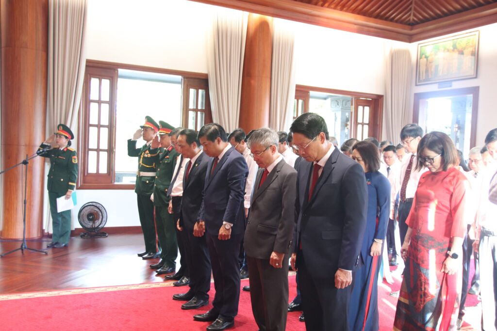 Dang huong Dai hoi Thi dua yeu nuoc 2025 1