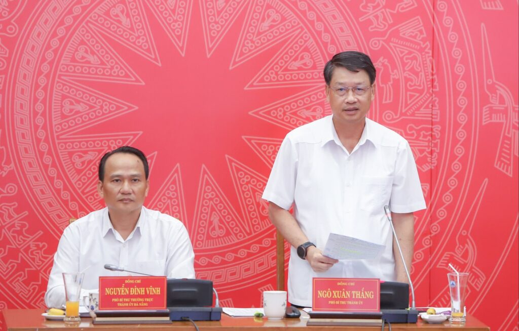 Giao ban cong tac xay dung Dang chinh tri quy 3 2025 1