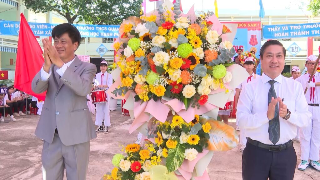 Khai giang nam hoc 2025 2026 20