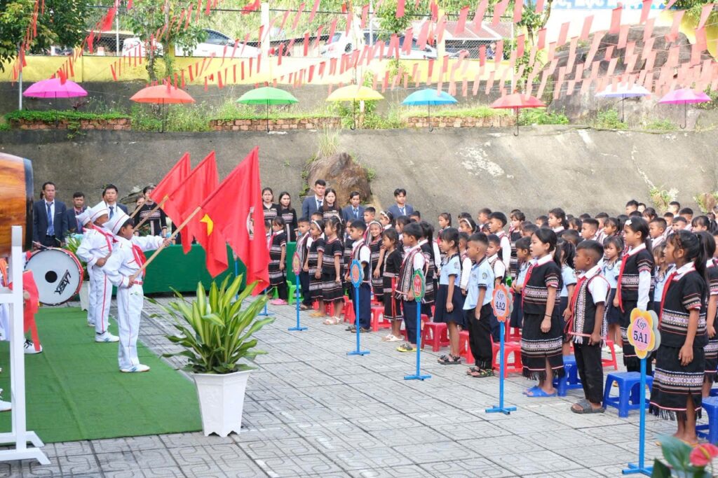 Khai giang nam hoc 2025 2026 22