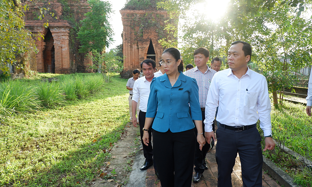 Kiem tra di tran Thanh Chiem 2