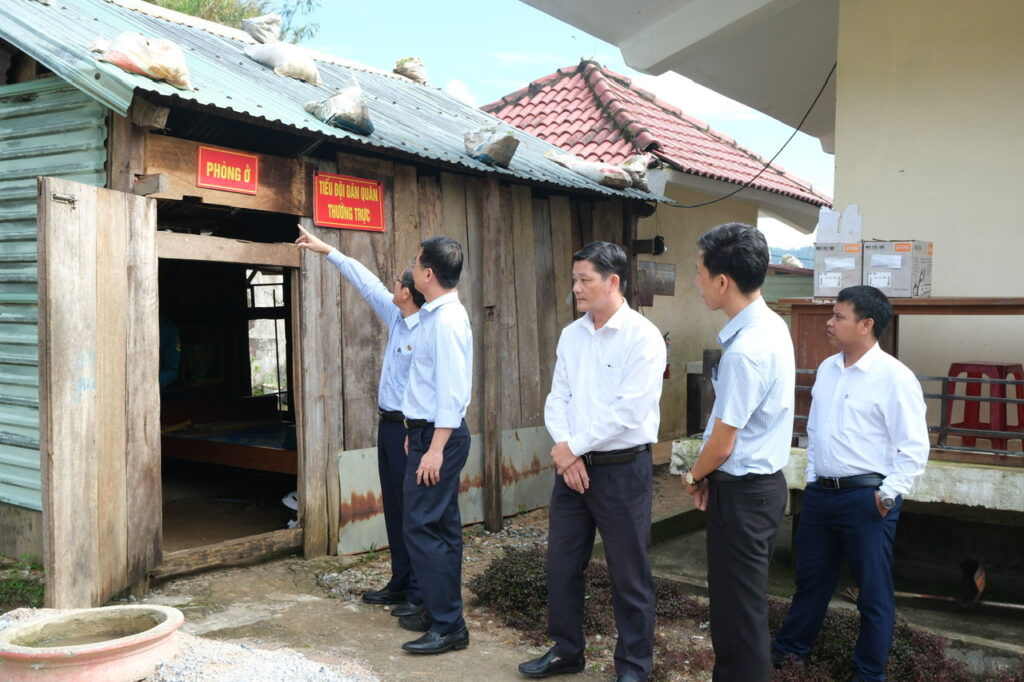 Lam viec voi Tra Linh 8 nam 2025 2