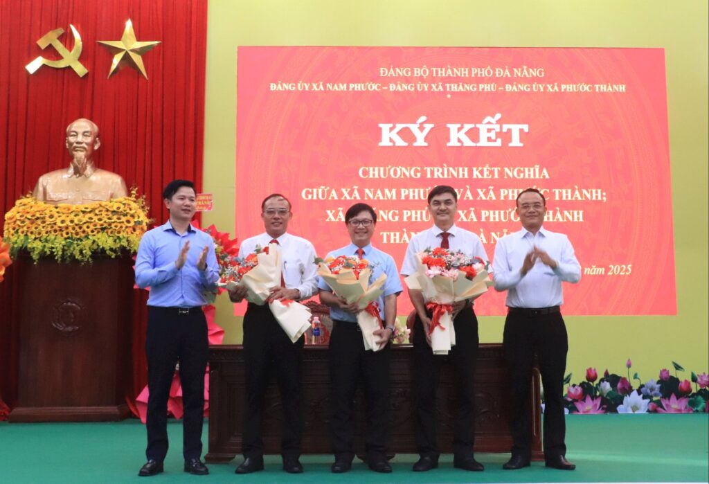 Các xã: Nam Phước, Thăng Phú và Phước Thành kết nghĩa, hỗ trợ cùng nhau cùng phát triển