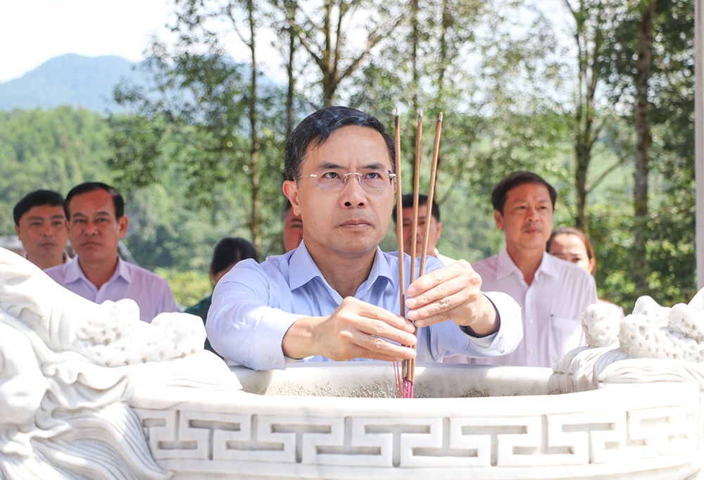 Tham gia dinh chinh sach Tra Tan Phuoc Tra