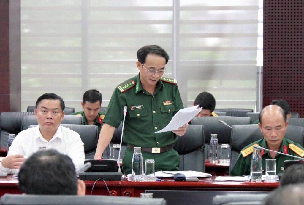 Thong qua quy che BCH phong thu dan su 1