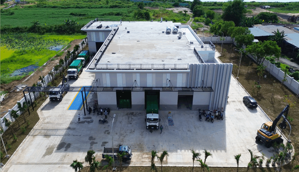 Tram trung chuyen rac Cam Le phuong Hoa Xuan