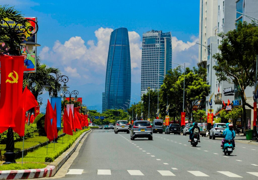 Trang tri mung dai hoi Dang