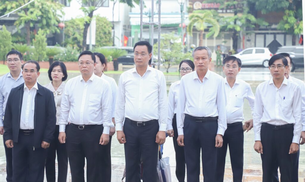Bi thu Le Ngoc Quang dang huong 10 2025 1