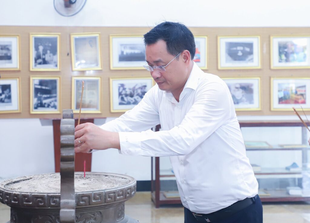 Bi thu Le Ngoc Quang dang huong 10 2025 5