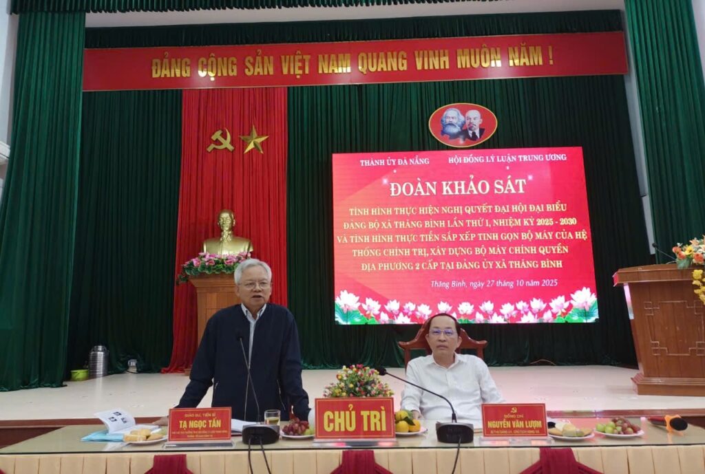 Hoi dong ly luan TU lam viec voi Thang Binh 1