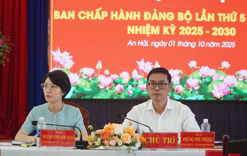 Hoi nghi BCH dang bo An Hai lan 5 1