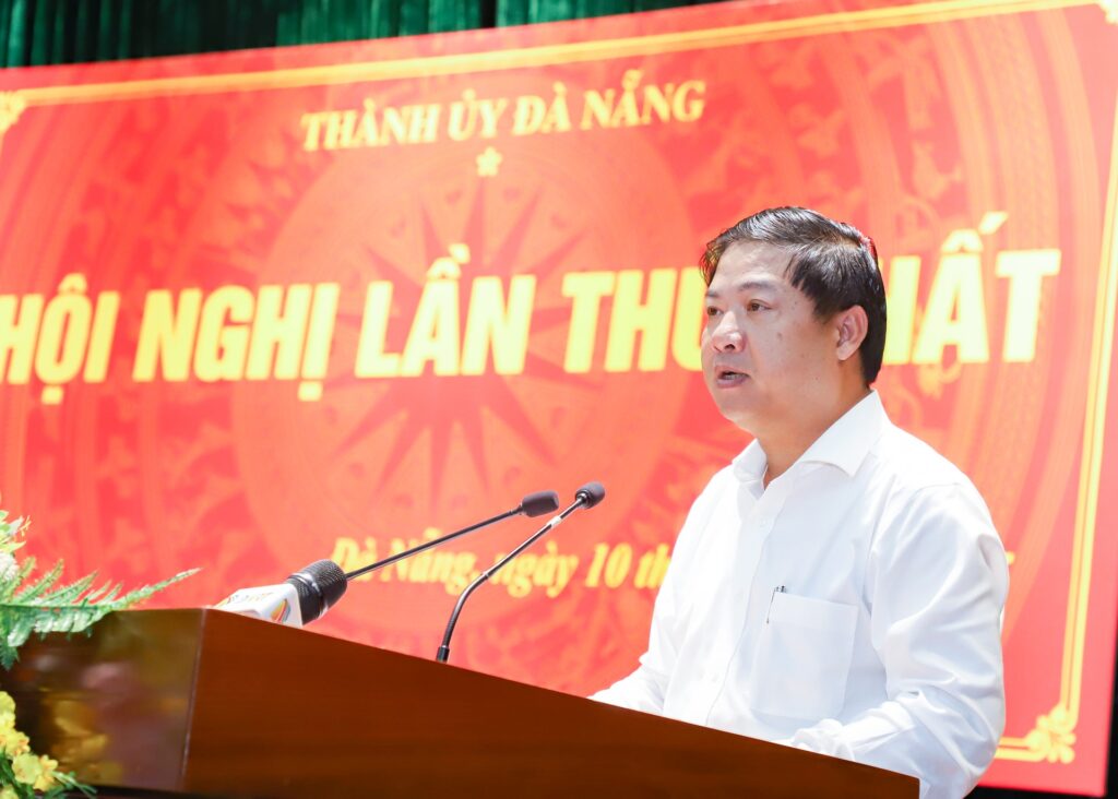 Hoi nghi Thanh uy Da Nang lan thu 1