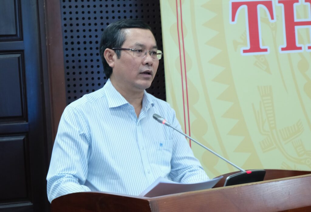 Hoi nghi Vat ly Toan quoc te 1