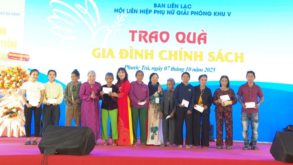 Khanh thanh nha bia Hoi Lien hiep Phu nu 2