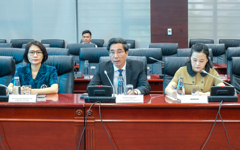 Lam viec voi doan tham tan thuong mai Lien minh chau Au 1