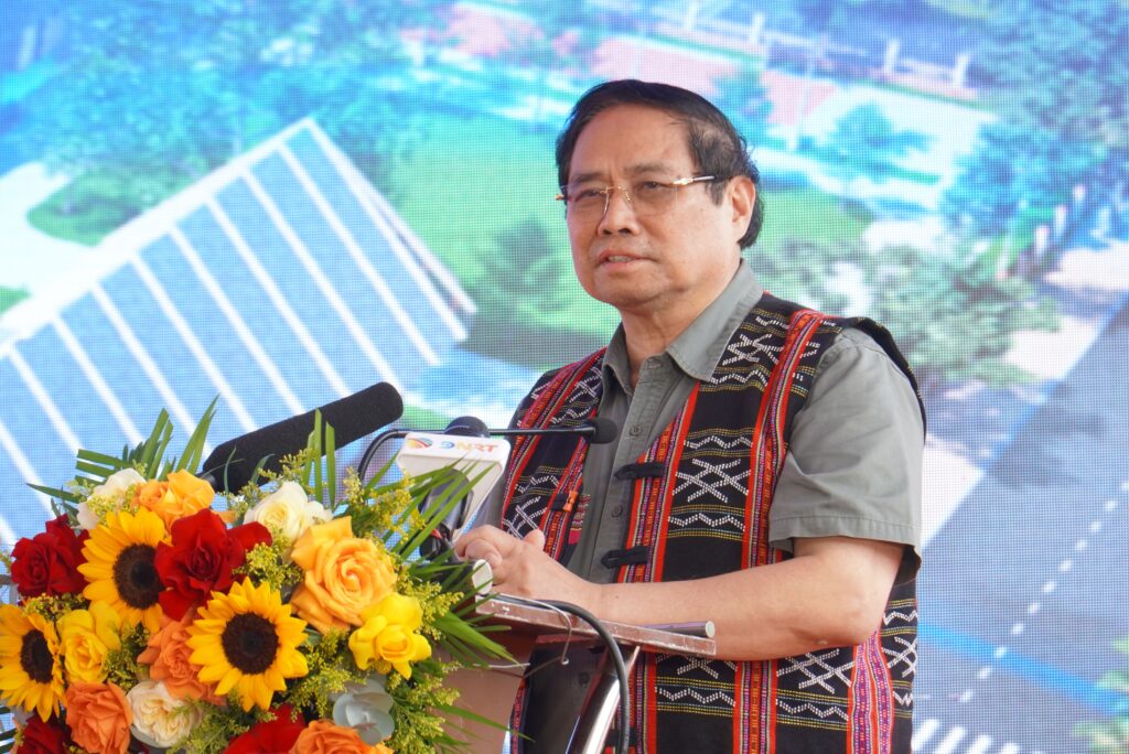Le khoi cong truong noi tru Tay Giang 4
