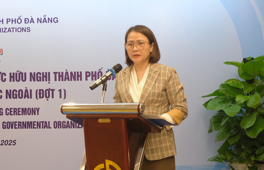Le ky ket voi cac to chuc phi chinh phu dot 1 2025 2