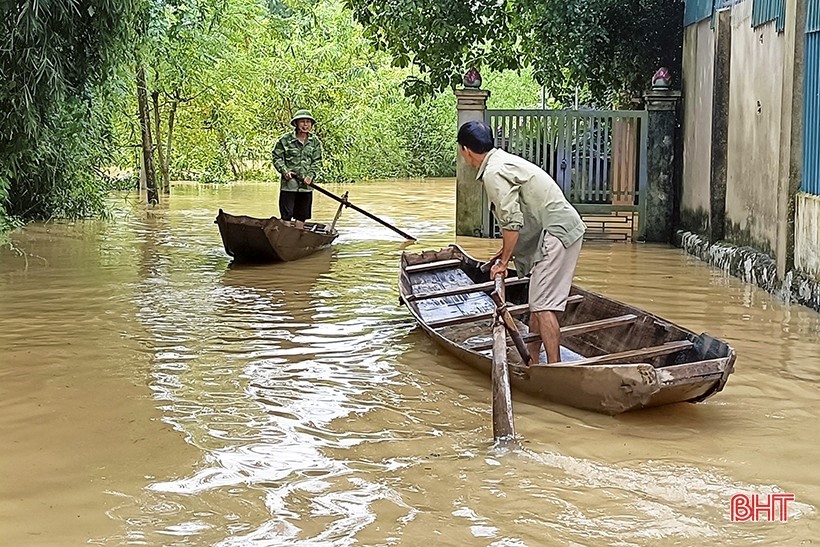 MOT SO KY NANG UNG PHO VOI MUA LON LU NGAP LUT 6
