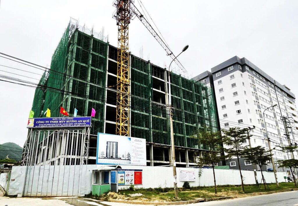 Nha o xa hoi KCN Hoa Khanh