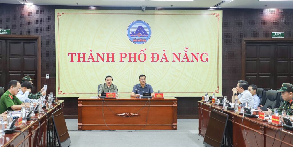 Pho Thu tuong Tran Hong Ha di thi sat lu 8