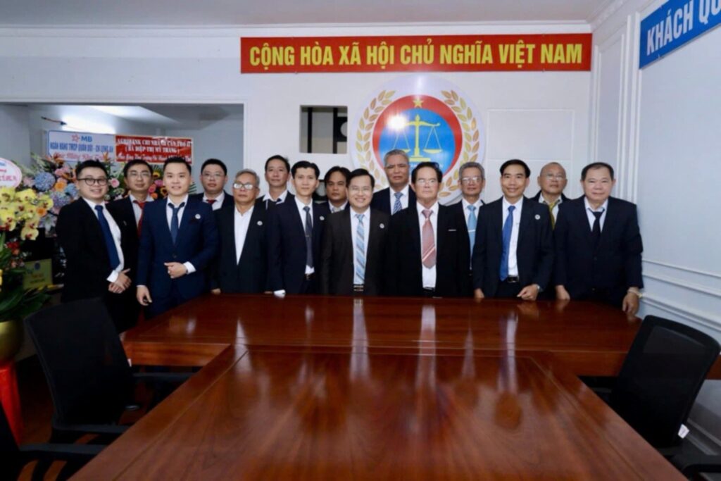 Thanh lap trong tai thuong mai quoc te Da Nang 1