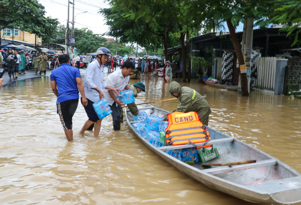 Thi sat Hoi An 9