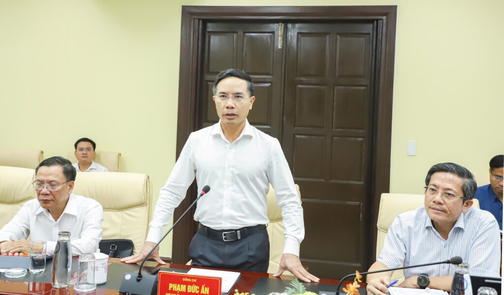 Tiep tap doan cong nghiep cao su VN
