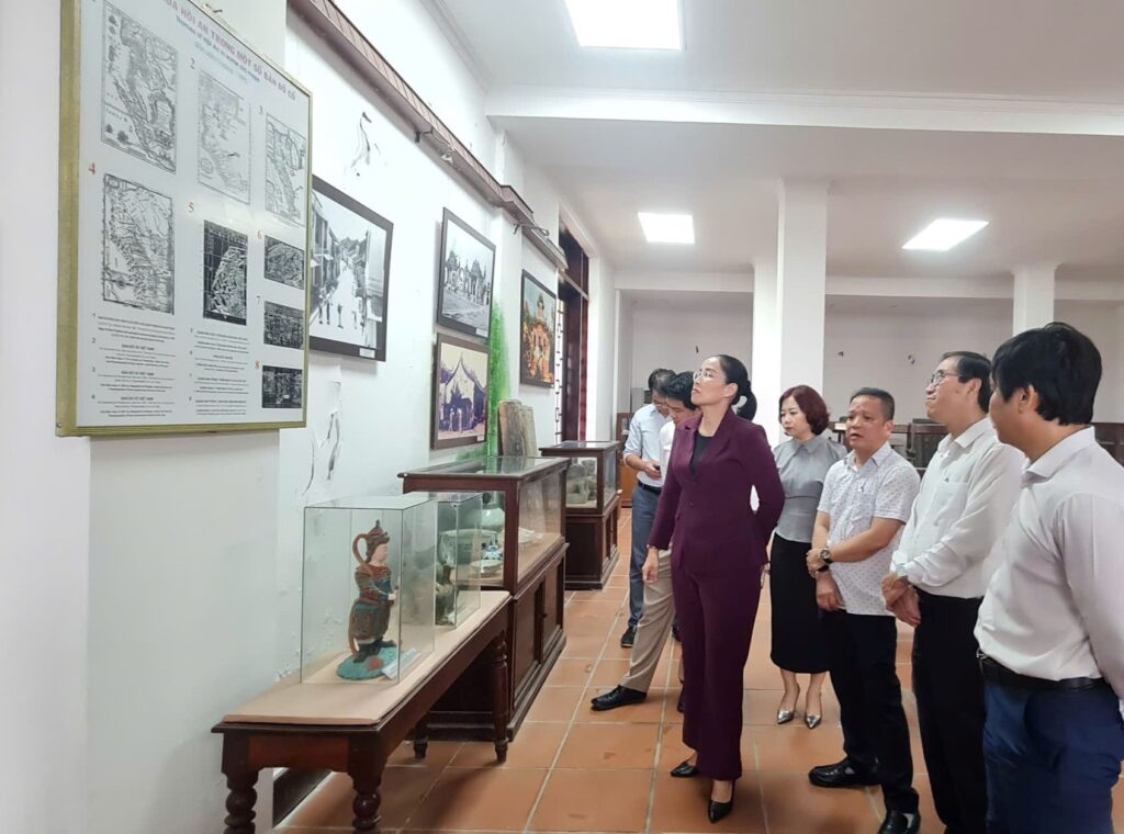 bao tang 1