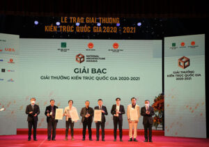 1-trao-gi-e1-ba-a3i-b-e1-ba-a1c-c4-91-e1-ba-bfn-c-c3-a1c-t-c3-a1c-gi-e1-ba-a3-2c-nh-c3-b3m-t-c3-a1c-gi-e1-ba-a3-1