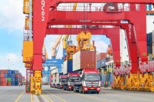 1.-cang-quoc-te-chu-lai-dua-vao-khai-thac-ben-5-van-tan-dau-tu-trang-thiet-bi-nang-cao-nang-luc-khai-thac-hang-hoa-san-sang-don-tau-lon-1