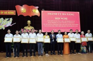 10-nam-chi-thi-21-1