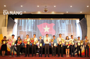 38-dn-vi-nguoi-lao-dong-1