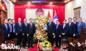 70-nam-thanh-lap-dang-nhan-dan-cach-mang-lao-1