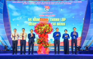 94-nam-ngay-thanh-lap-doan-tn-1