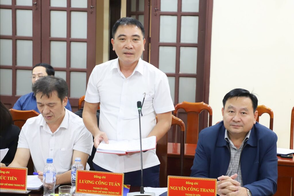 Ban Phap che lam viec voi Thi hanh an 1