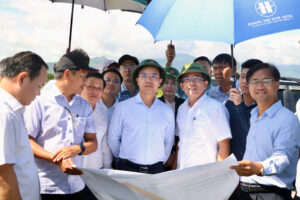 Chu-tich-TP-kiem-tra-cac-cong-trinh-trong-diem-9-2025_8