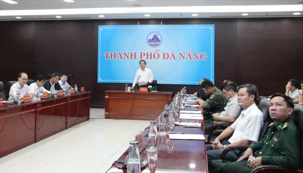 Chuan bi ung pho bao 13