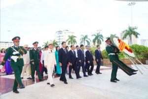 Dang-huong-Dai-hoi-Dang-bo-lan-1_1