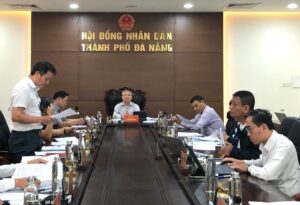 HDND hop phien giai trinh don thu lan 1