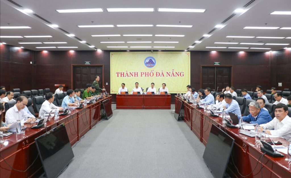 Hop khac phuc thien tai 0311 2