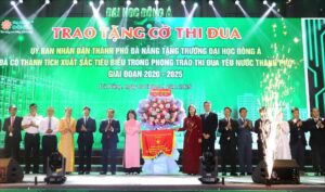 Khai-giang-Dai-hoc-Dong-A-2025