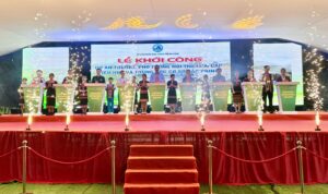 Khoi-cong-dong-loat-cac-truong-PT-noi-tru-dan-toc_1